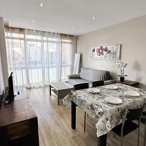 https://apartamento-cerca-de-la-playa-capellans-de-salou.top-hotels-tarragona.com